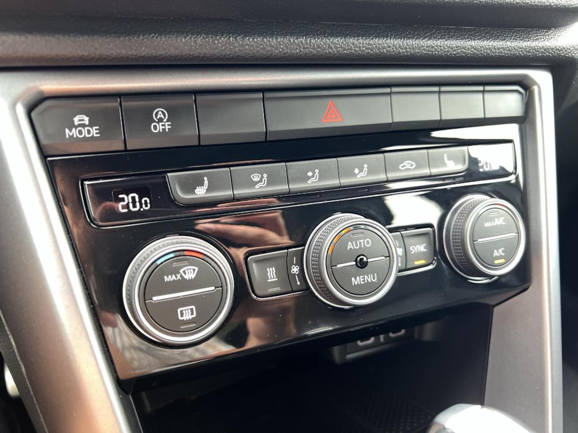 Volkswagen T-Roc Active
