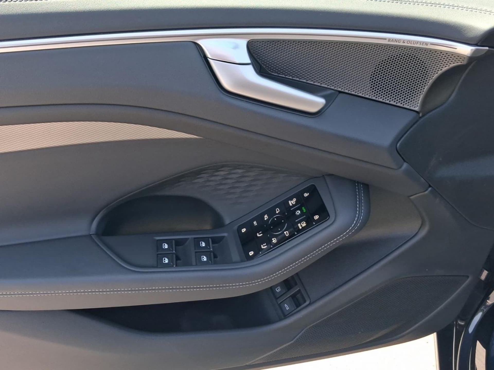 Audi A6 Avant e-hybrid