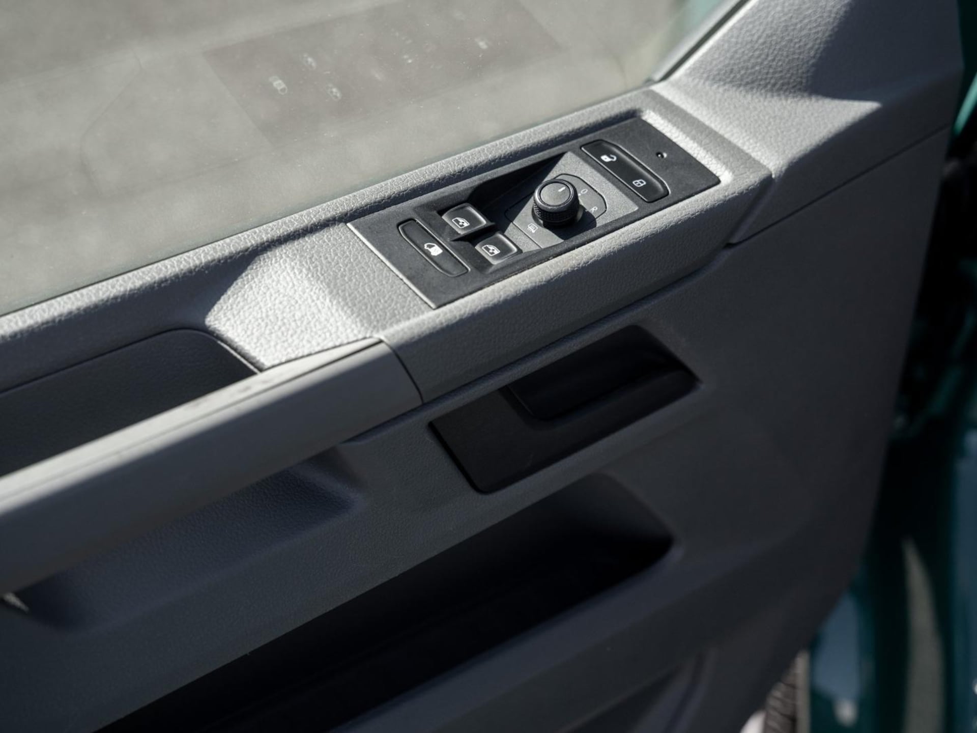 Volkswagen T6.1 Transporter Kasten kurzer Radstand