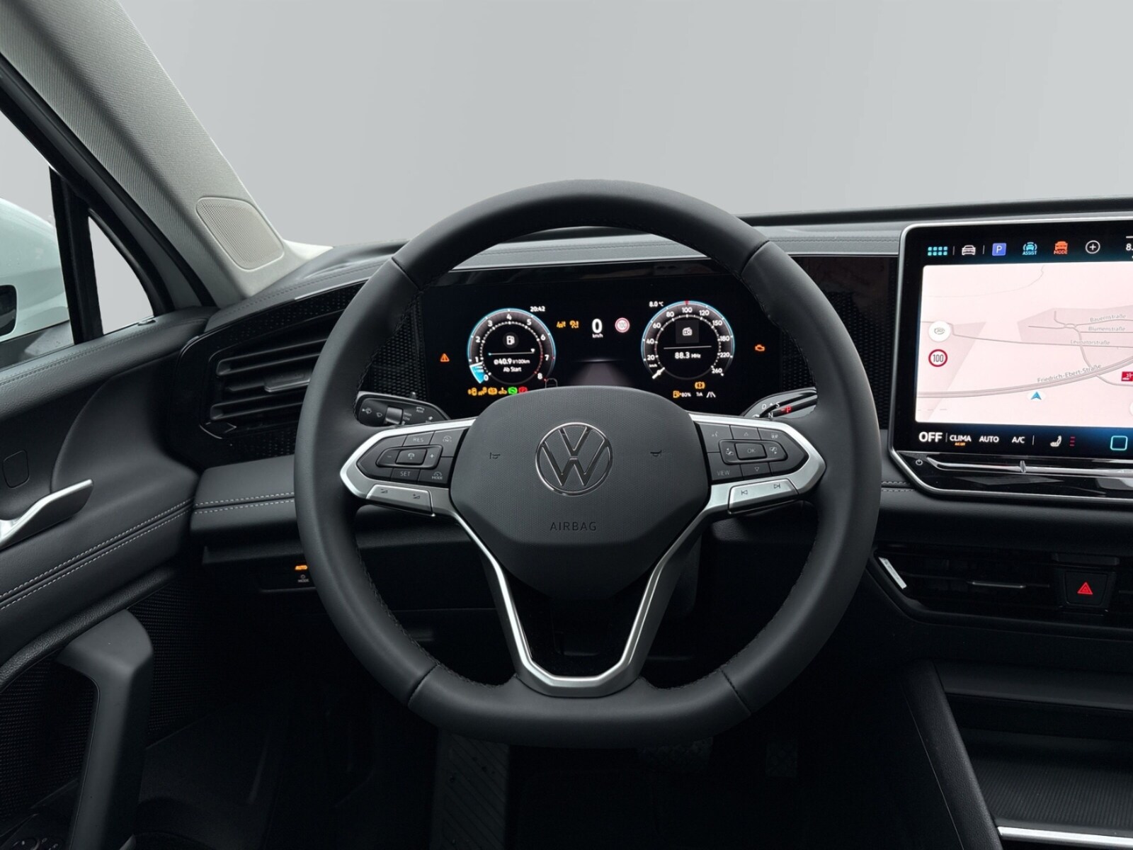 Volkswagen Tiguan – Bild 14