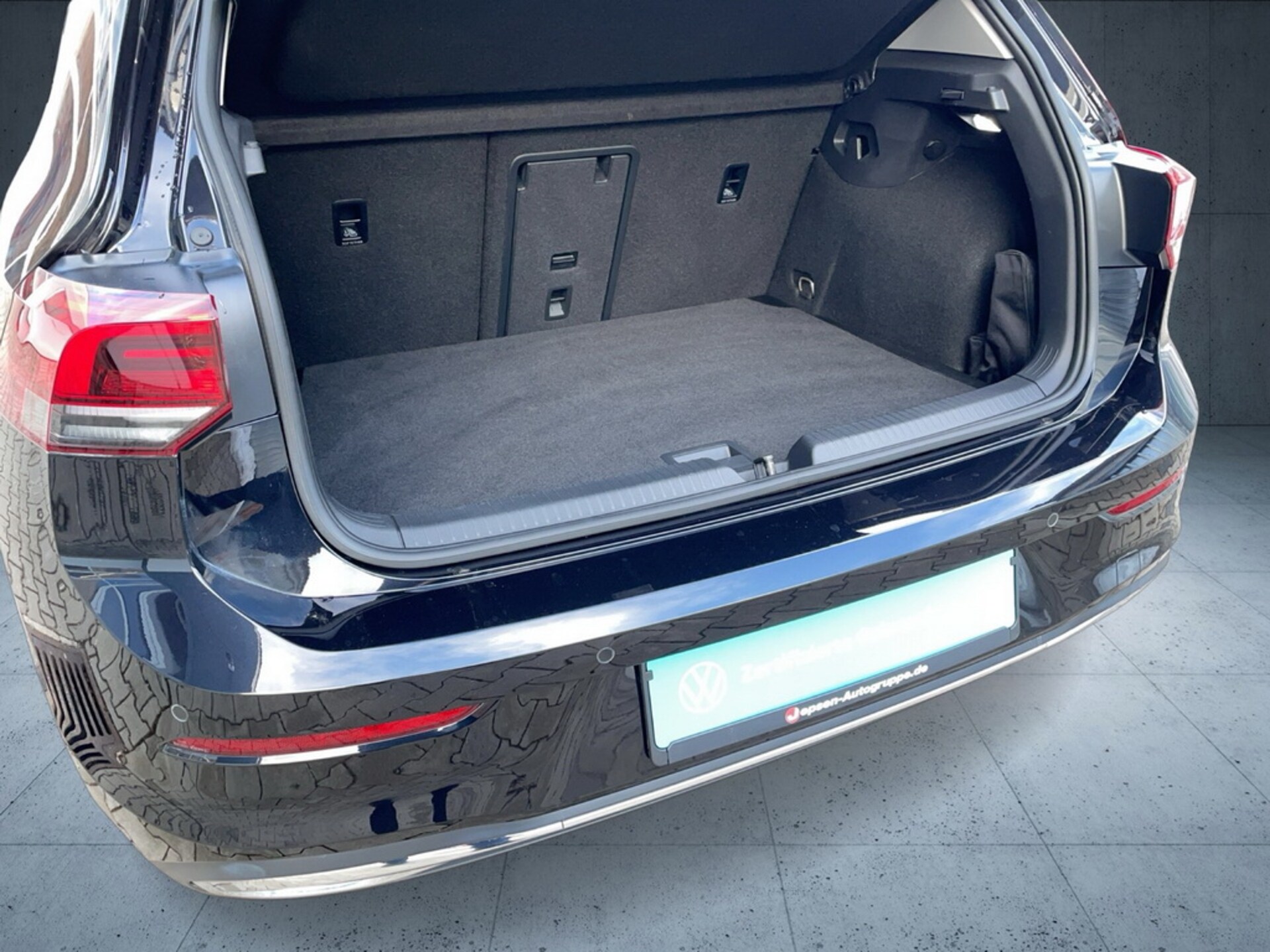 Volkswagen Golf Active