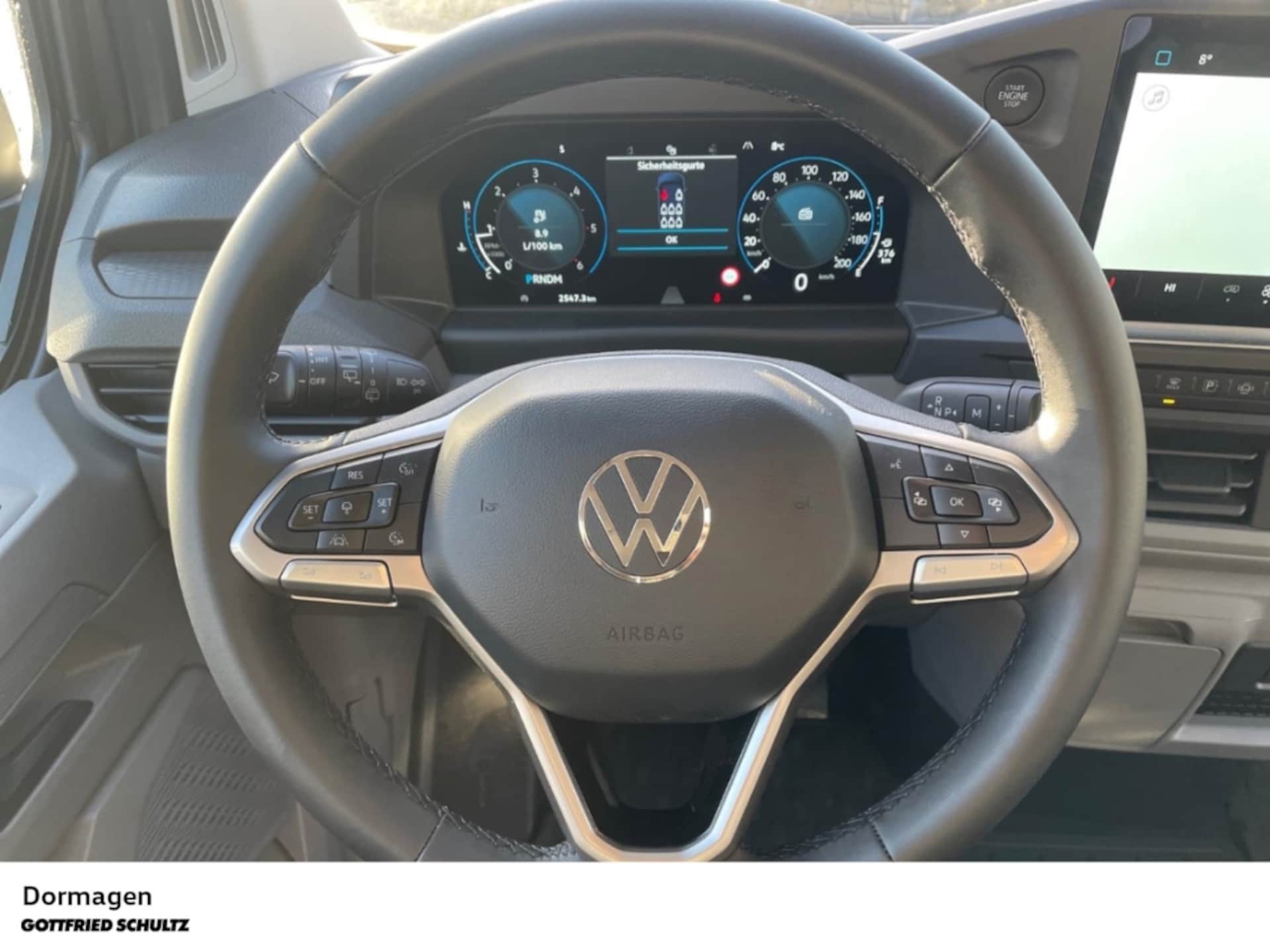 Volkswagen Caravelle langer Radstand Basis-Modell