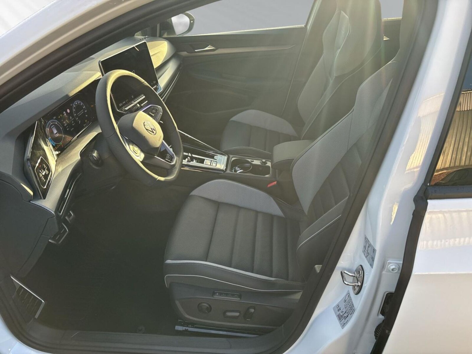 Volkswagen Golf – Bild 10