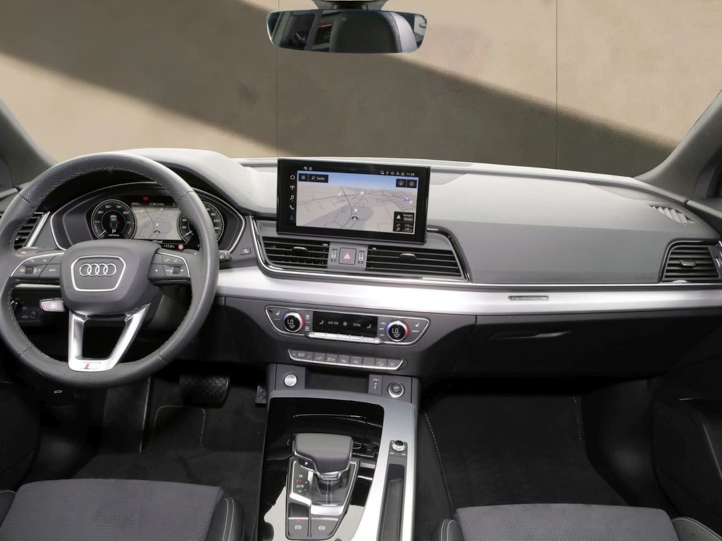 Bild über Audi Q5 Sportback TFSI e S line business 50 TFSI e quattro S tronic - für weitere Informationen kontaktieren Sie den Audi Partner