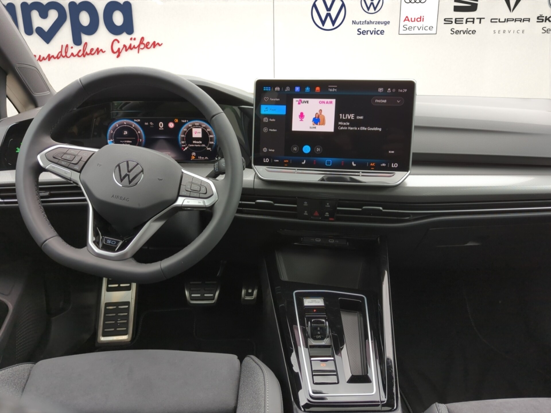 Volkswagen Golf Style