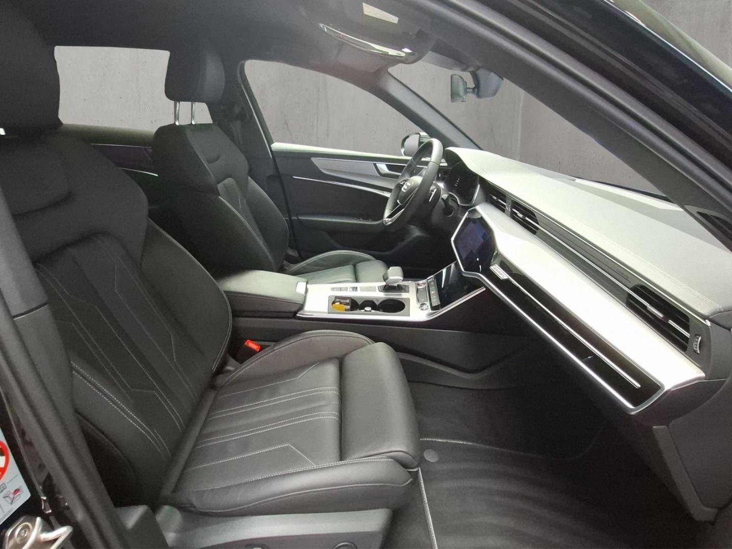 Bild über Audi S6 Avant TDI quattro tiptronic - für weitere Informationen kontaktieren Sie den Audi Partner