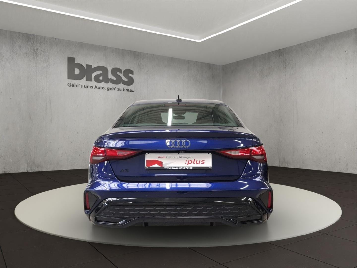 Bild über Audi A3 Limousine S line 30 TFSI S tronic - für weitere Informationen kontaktieren Sie den Audi Partner