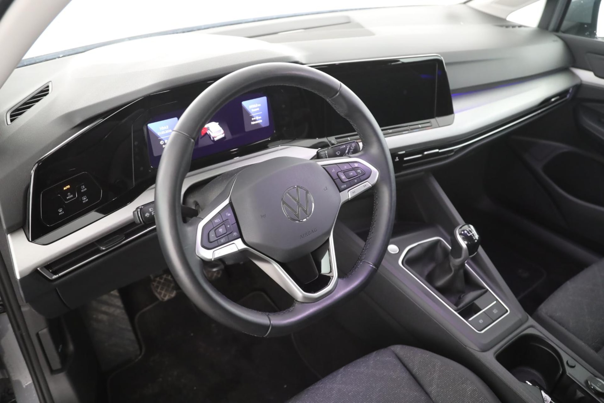 Volkswagen Golf Variant Life