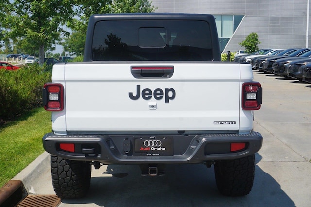2021 Jeep Gladiator