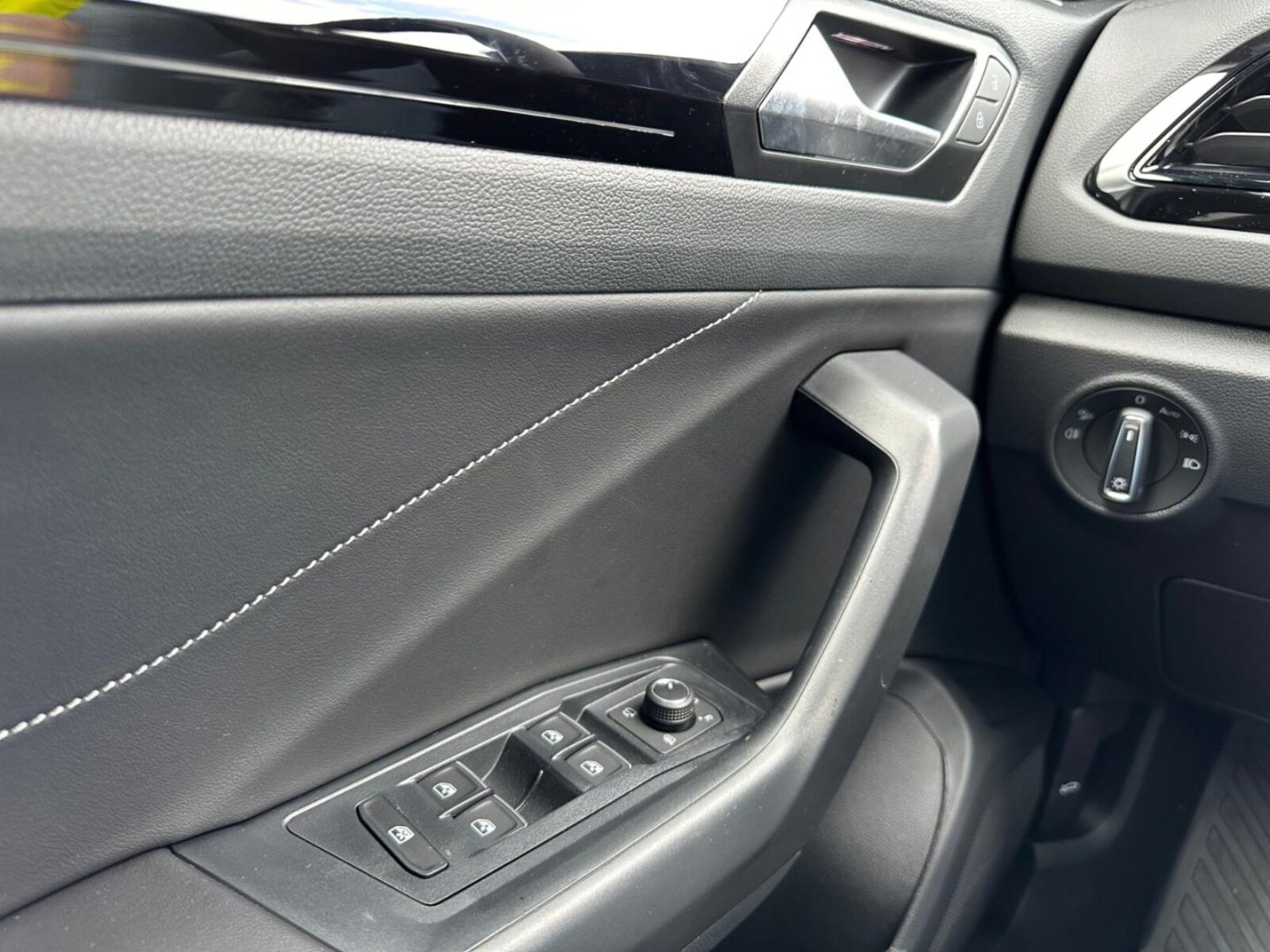 Volkswagen T-Roc – Bild 21