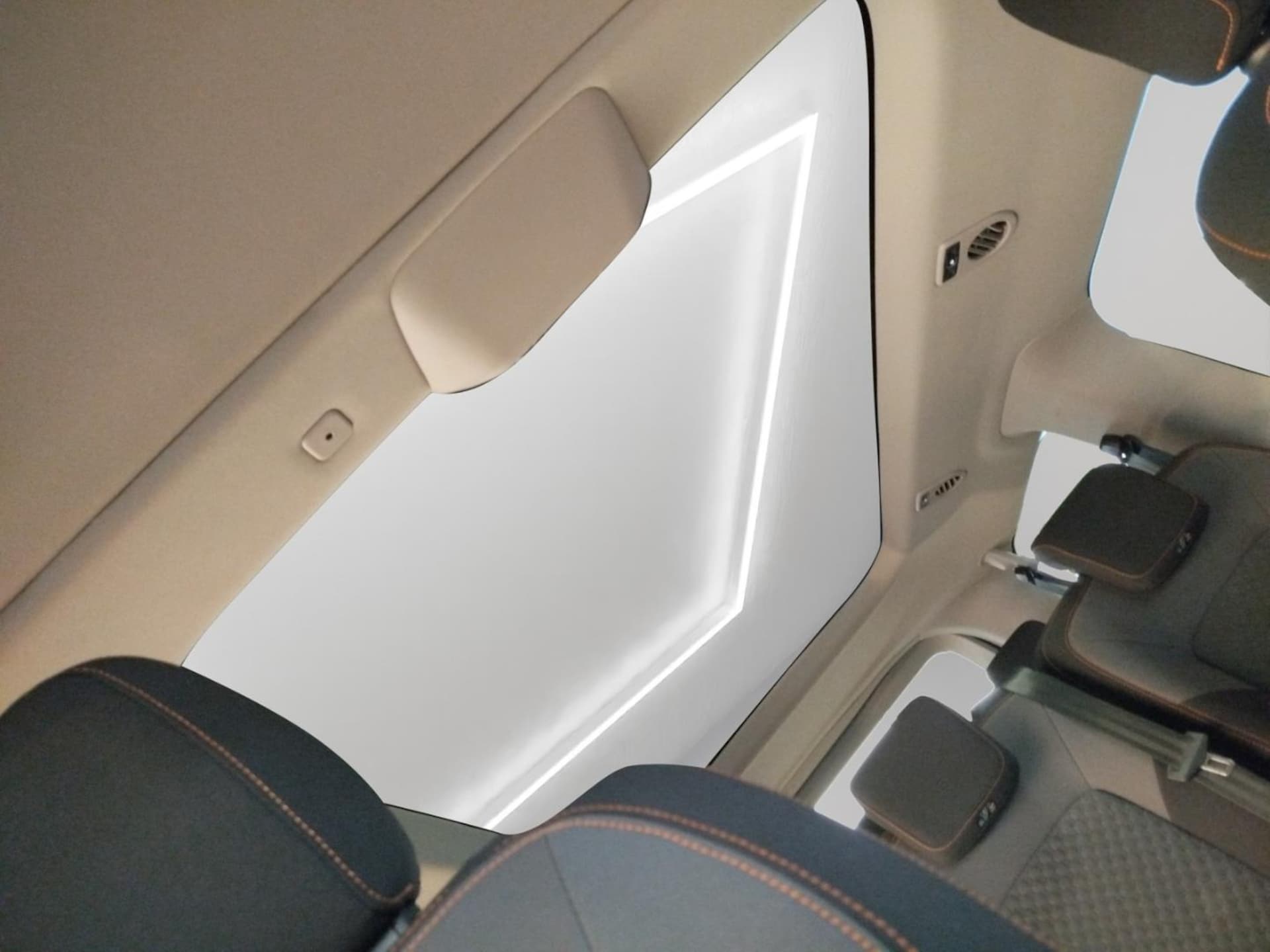 Volkswagen e-Caravelle Life