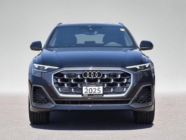 2025 Audi Q8