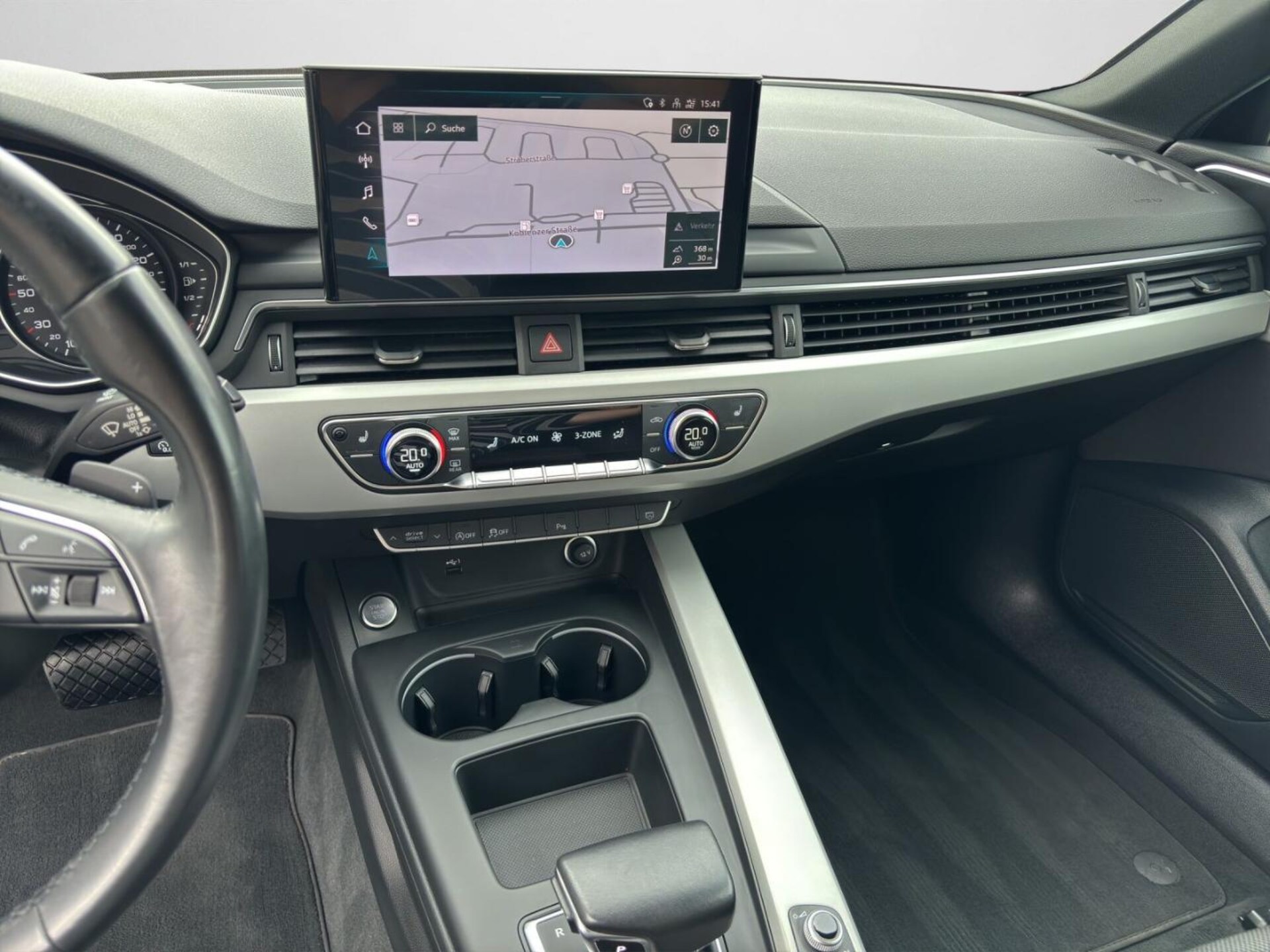 Audi A4 Avant Advanced