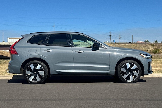 2024 Volvo XC60 Recharge Plug-In Hybrid