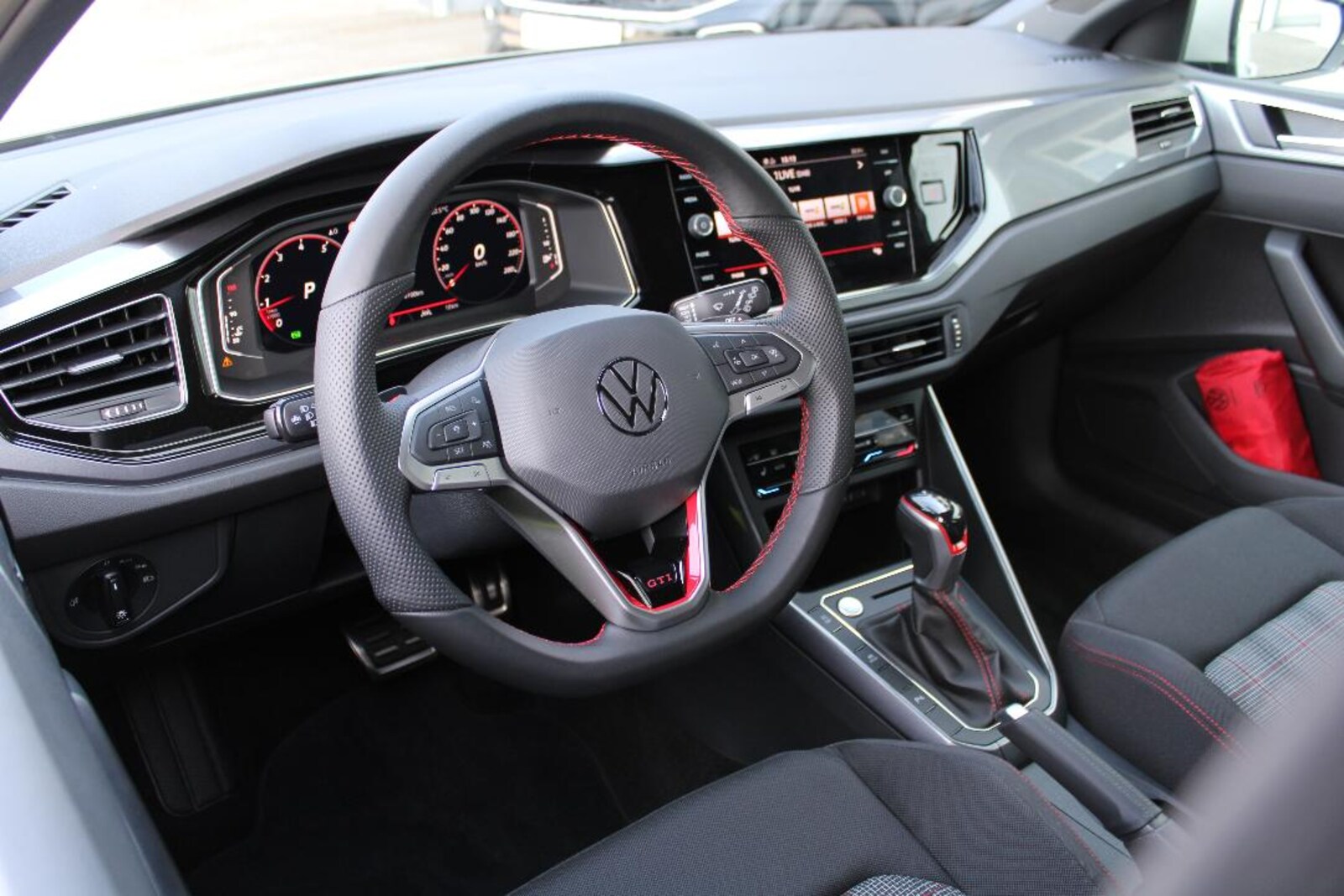 Volkswagen Polo – Bild 9