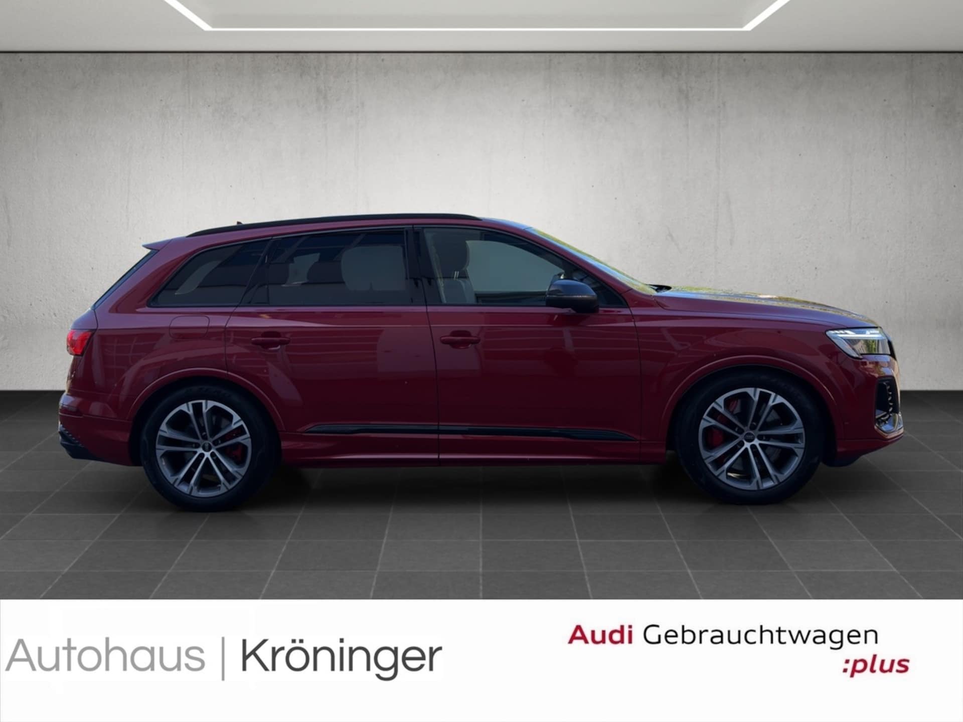 Audi SQ7 SUV