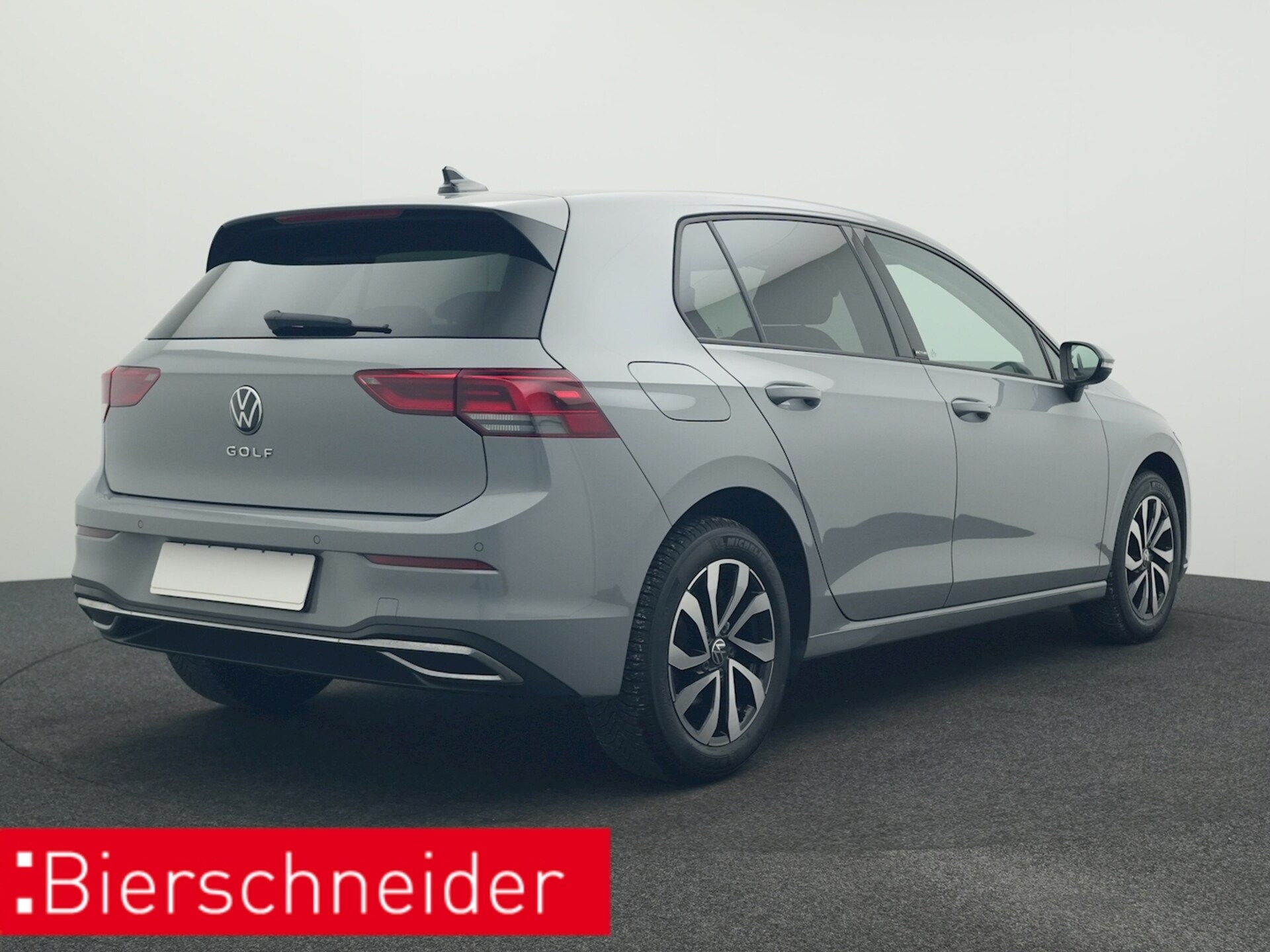 Volkswagen Golf Active