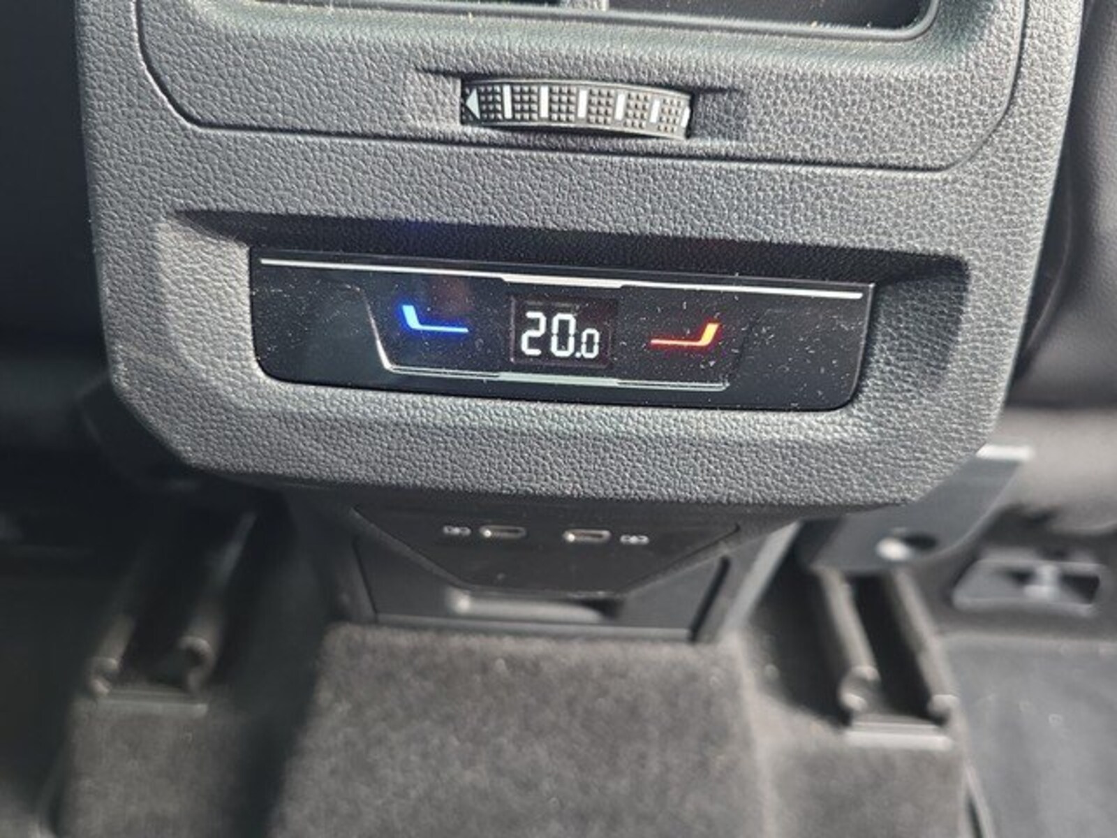 Volkswagen Touran – Bild 18