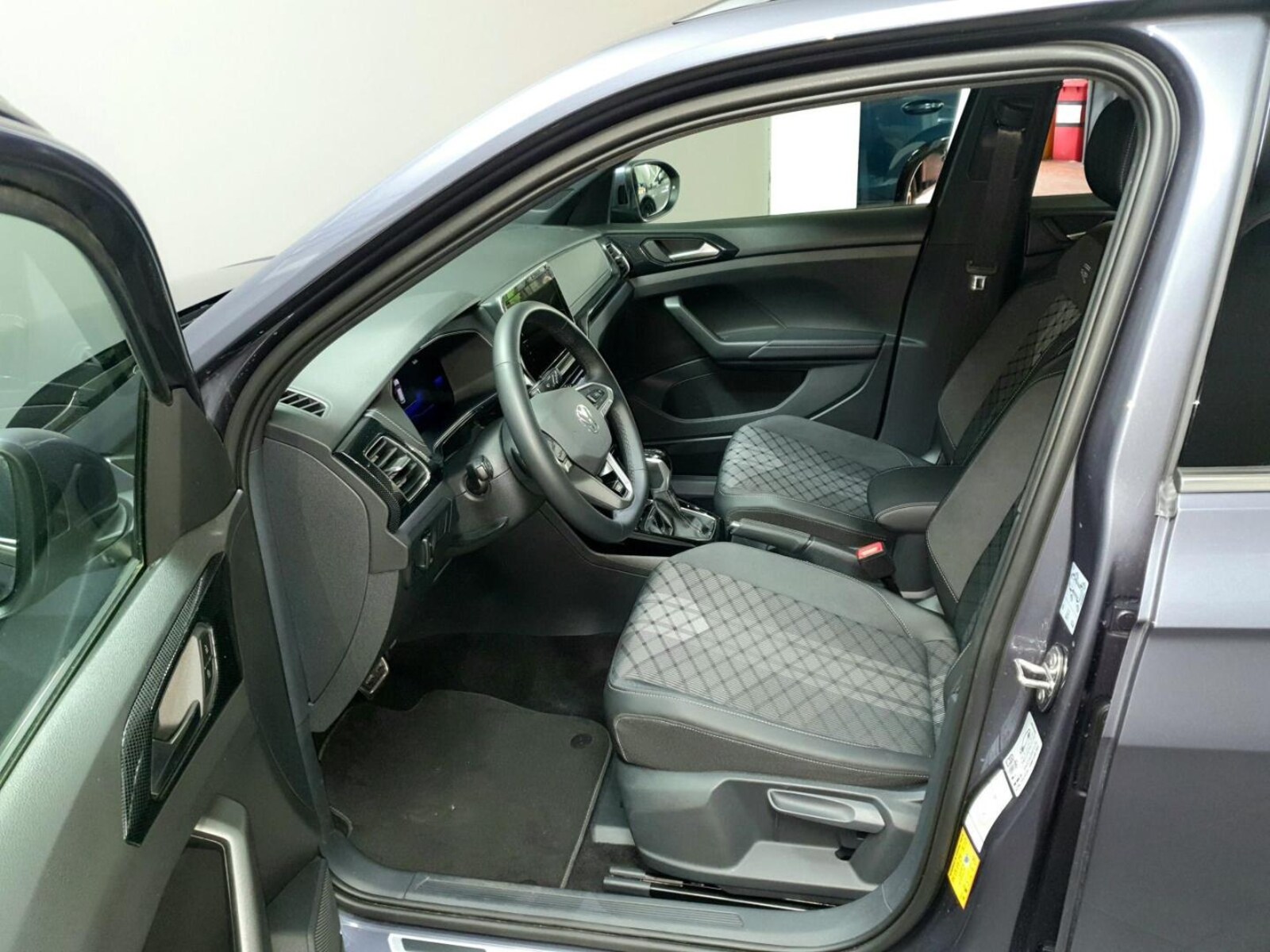 Volkswagen T-Cross – Bild 9