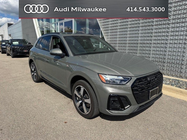 Photo of 2023 Audi Q5