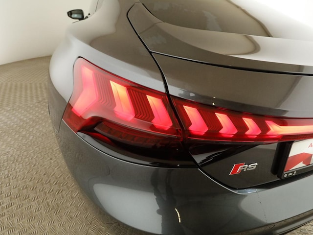 Audi e-tron GT RS