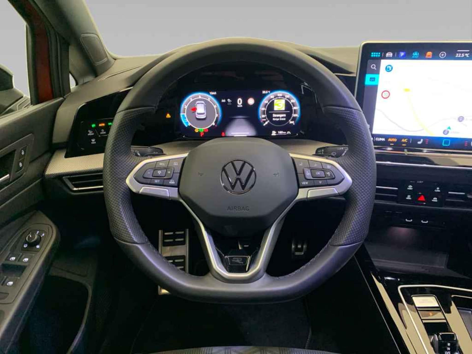 Volkswagen Golf R-Line