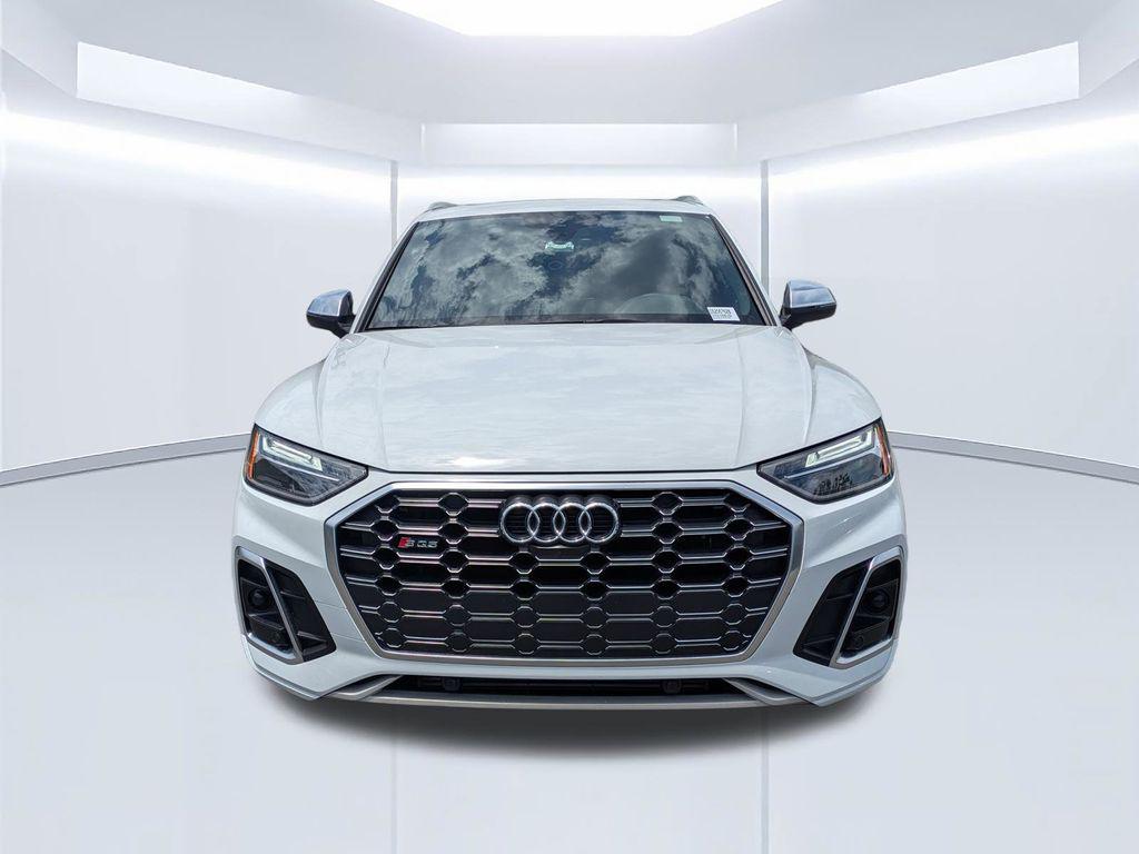 2025 Audi SQ5 Premium Plus - Photo 9