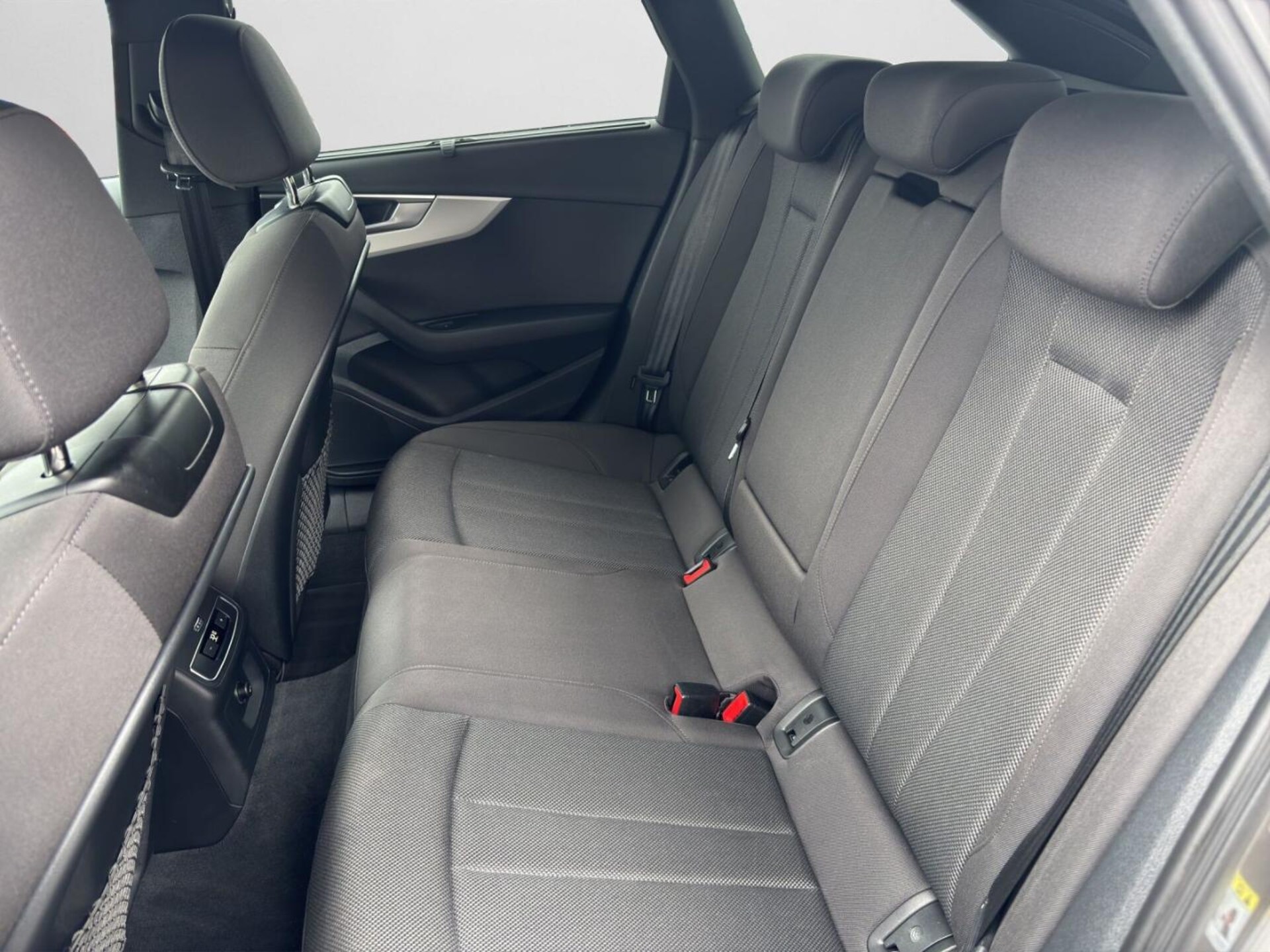 Audi A4 Avant Advanced