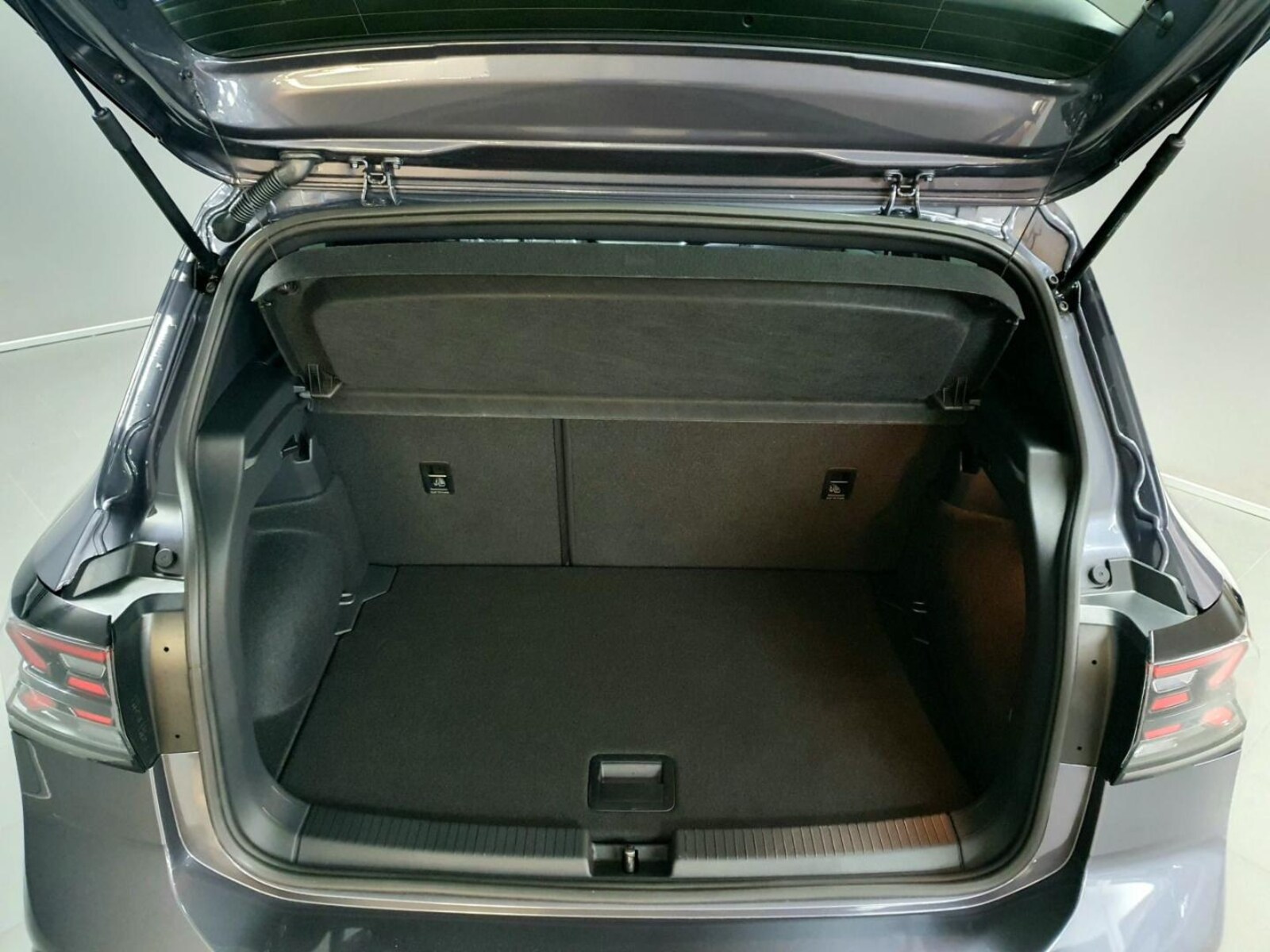 Volkswagen T-Cross – Bild 11