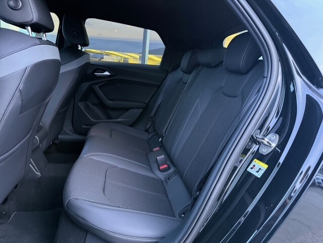 Image about Audi A1 Sportback S line plus 40 TFSI 152 kW (207 ch) S tronic