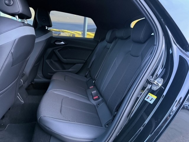 Image about Audi A1 Sportback S line plus 40 TFSI 152 kW (207 ch) S tronic