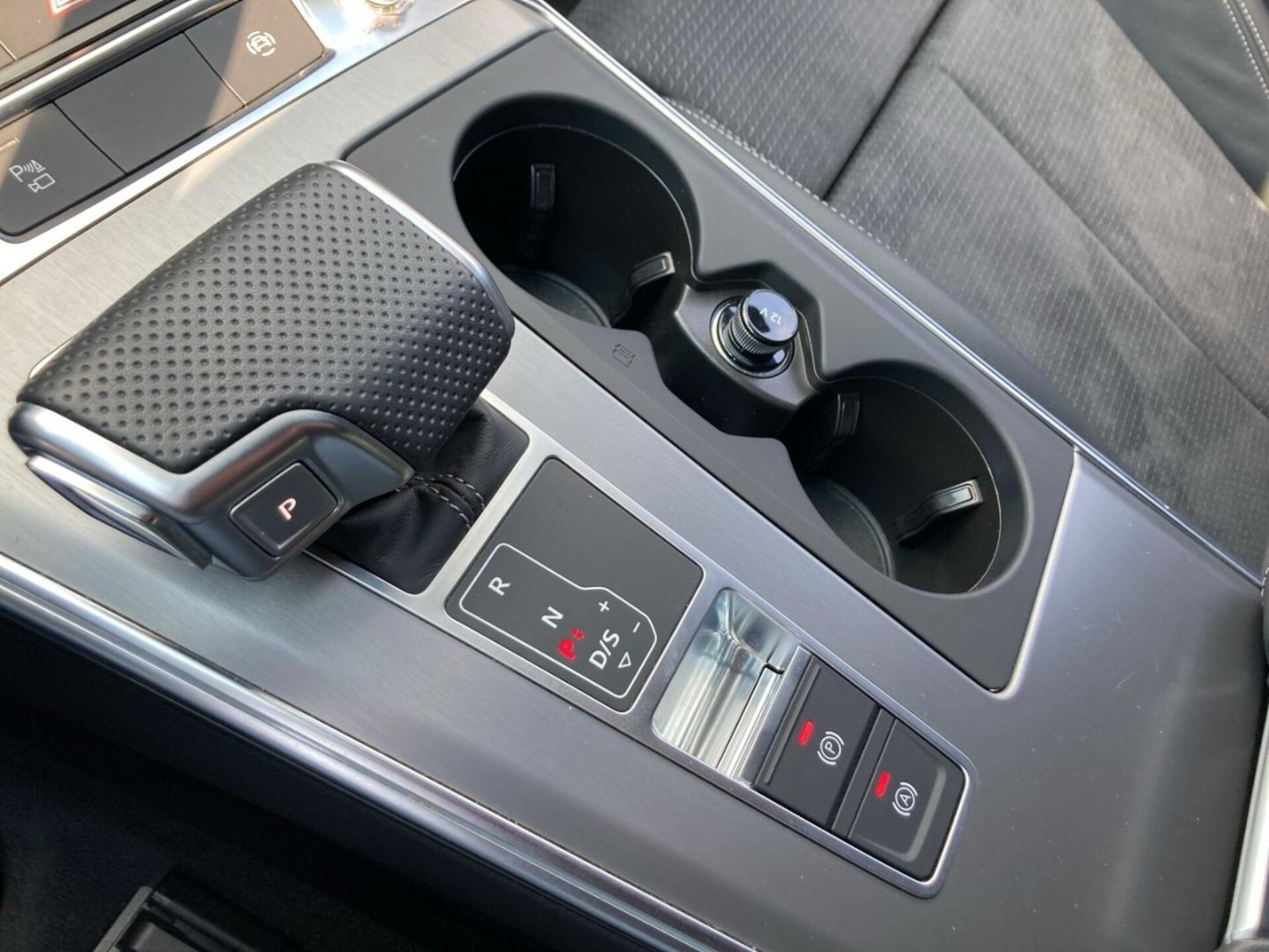 Audi S6 Avant