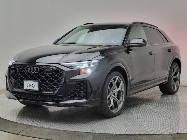 2026 Audi RS Q8 SUV performance