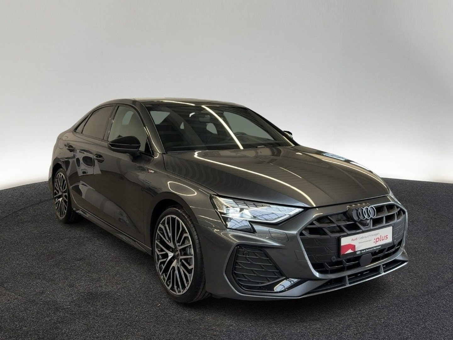Bild über Audi A3 Limousine TFSI 110 kW S tronic - für weitere Informationen kontaktieren Sie den Audi Partner