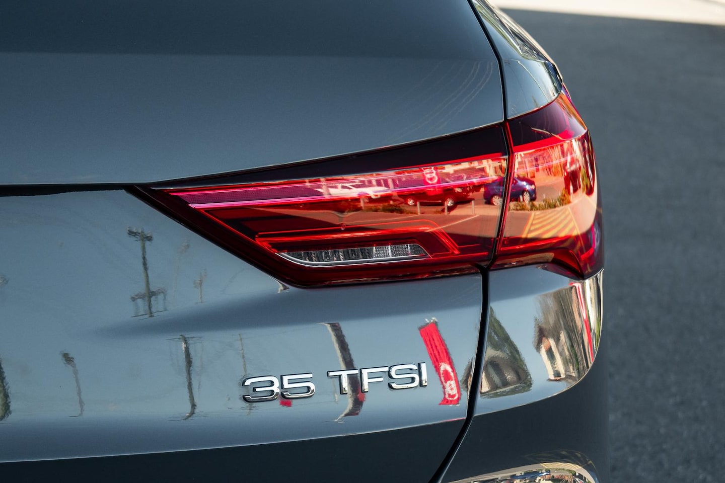 Image about Audi Q3 35 TFSI S tronic