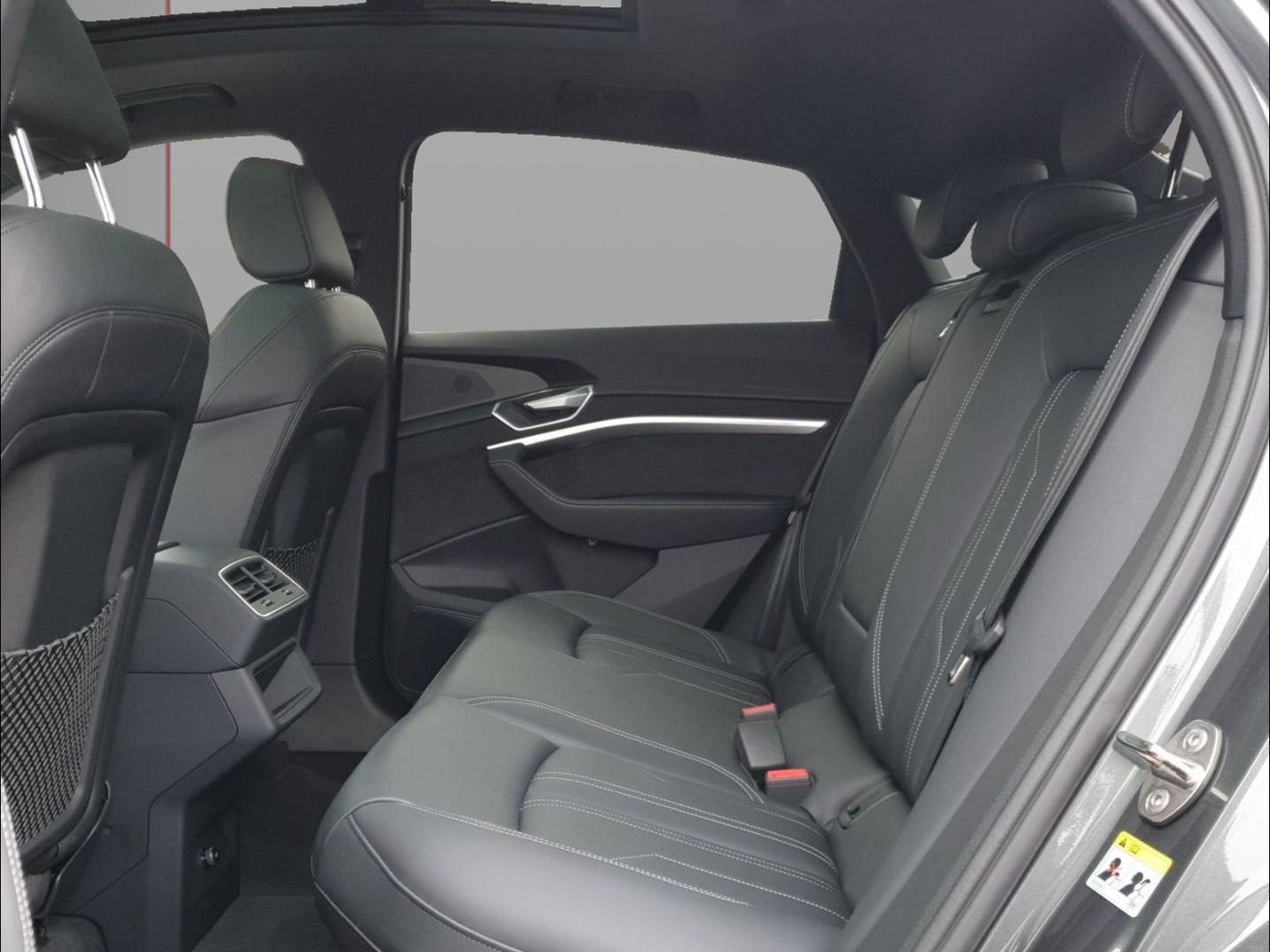 Image about Audi e-tron Sportback S line 55 quattro 300,00 kW