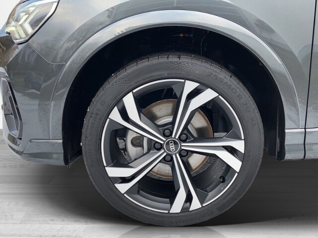 Image about Audi Q3 S line 45 TFSI quattro S tronic