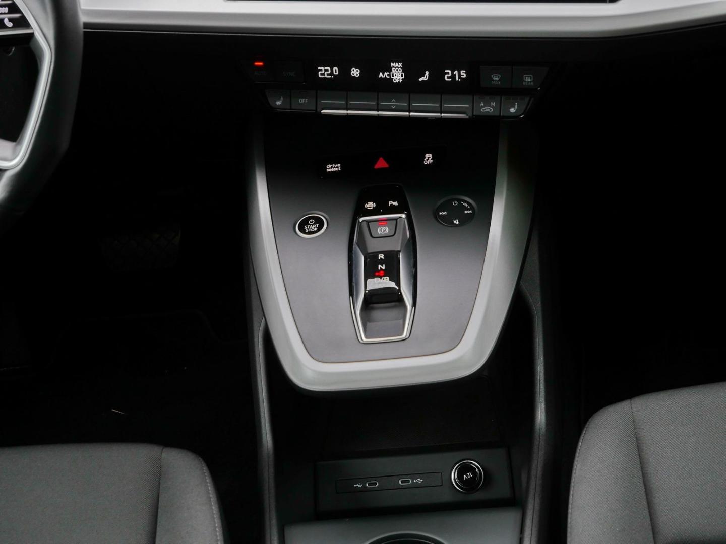 Image about Audi Q4 e-tron 40 e-tron