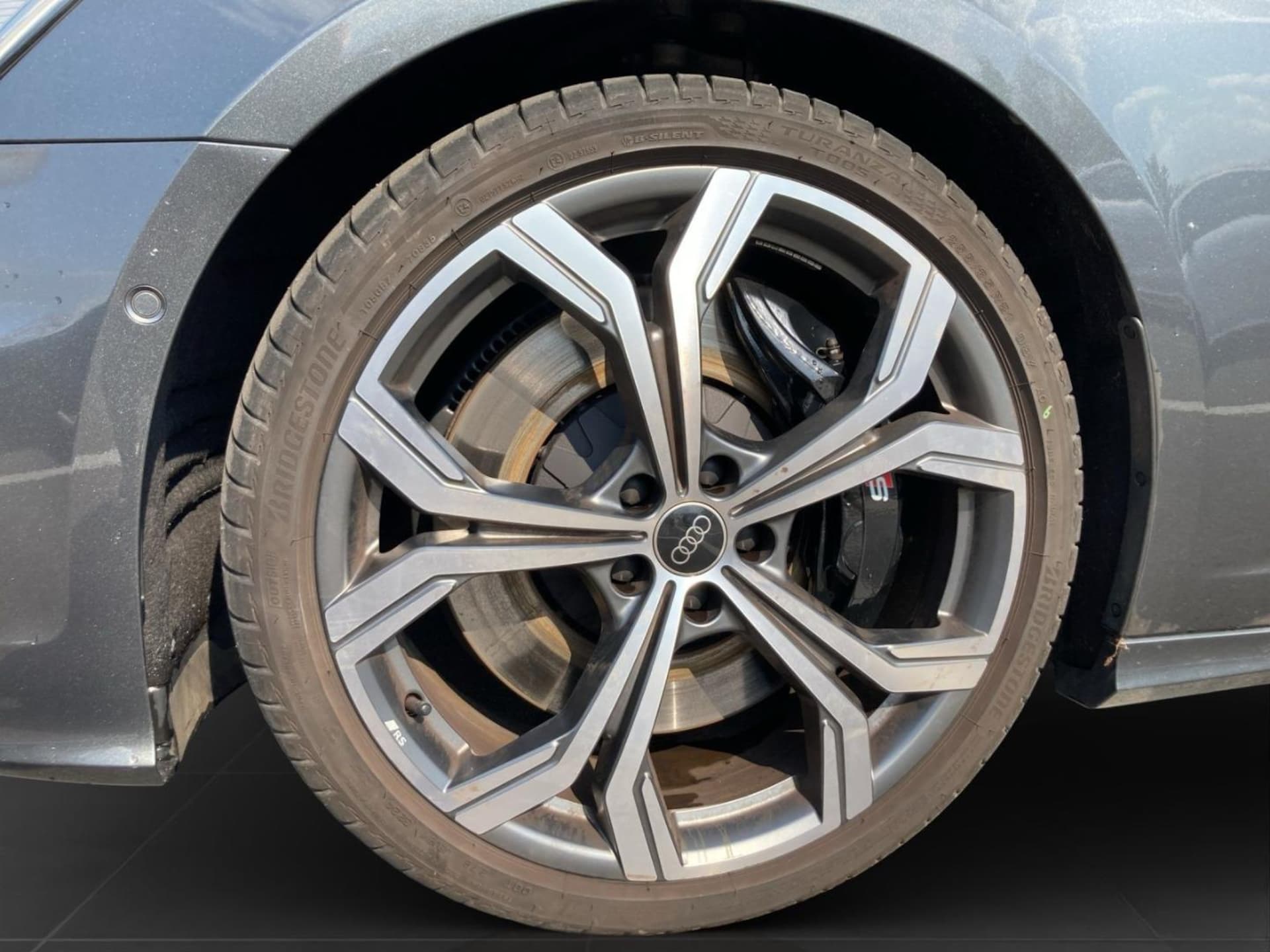 Audi S6 Avant