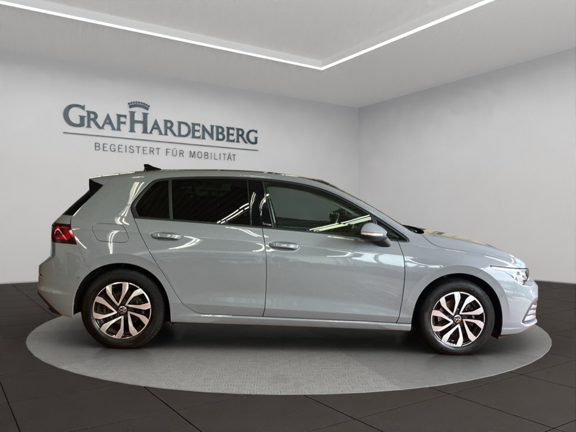 Volkswagen Golf Active