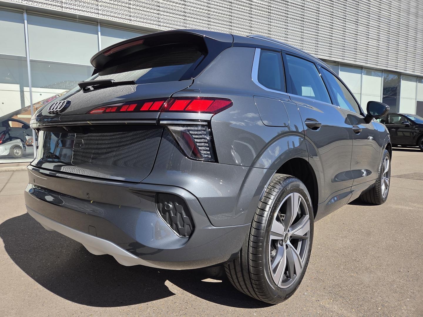 Image about Audi Q3 SUV TFSI 110 kW