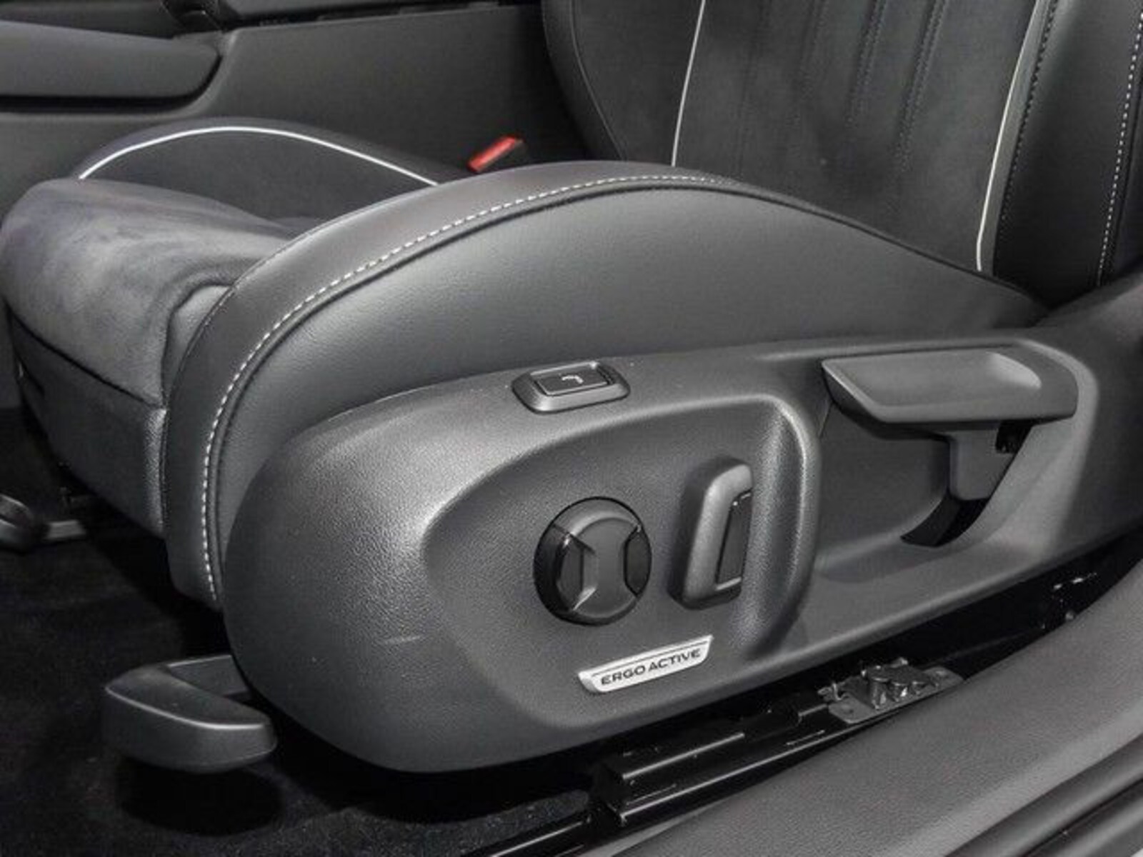 Volkswagen Passat – Bild 21