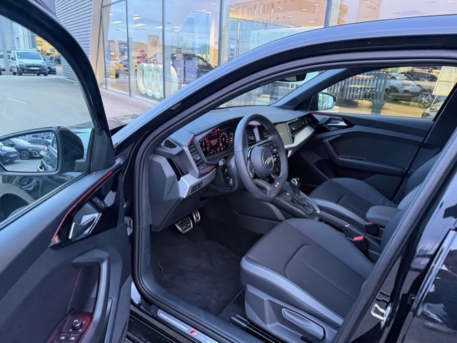 Image about Audi A1 Sportback S line plus 40 TFSI 152 kW (207 ch) S tronic