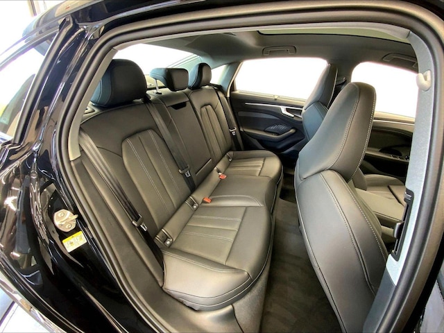 2026 Audi A6 Premium Plus - Photo 25