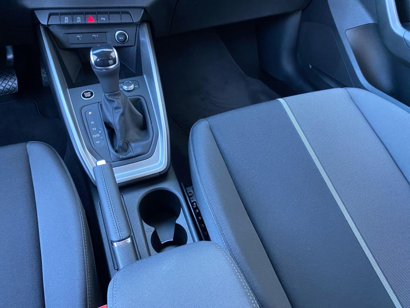 Bild über Audi A1 allstreet 30 TFSI S tronic - für weitere Informationen kontaktieren Sie den Audi Partner