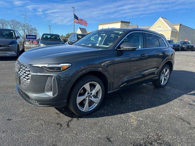 2025 Audi New Q5 Premium Plus