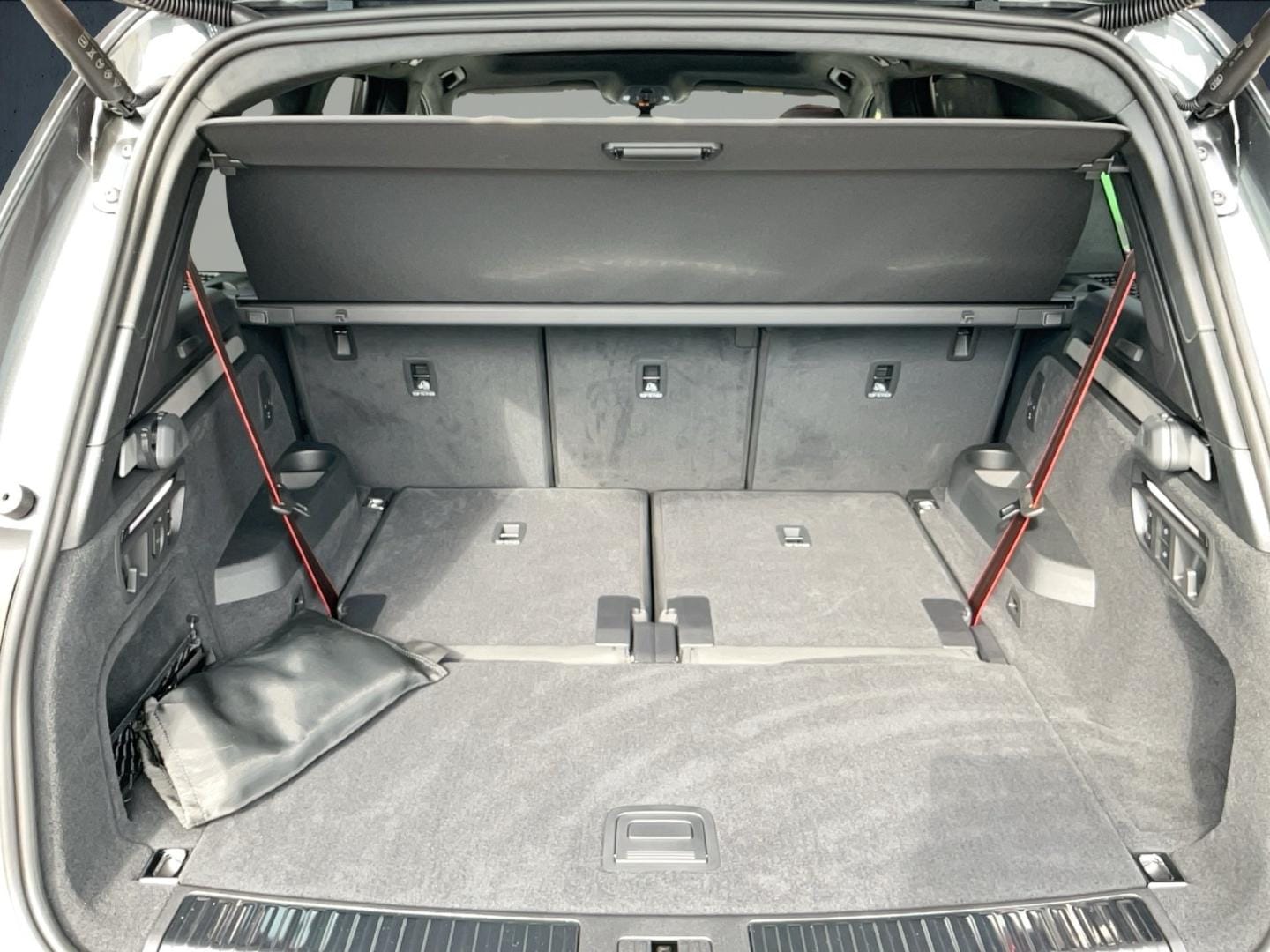 Bild über Audi Q7 SUV TDI quattro 220 kW tiptronic - für weitere Informationen kontaktieren Sie den Audi Partner