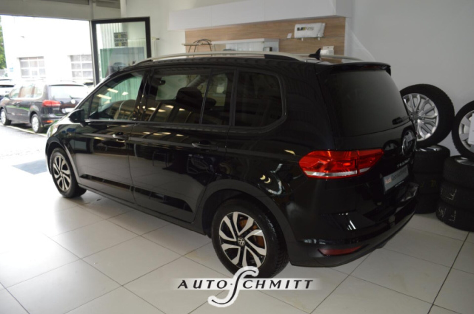 Volkswagen Touran Active