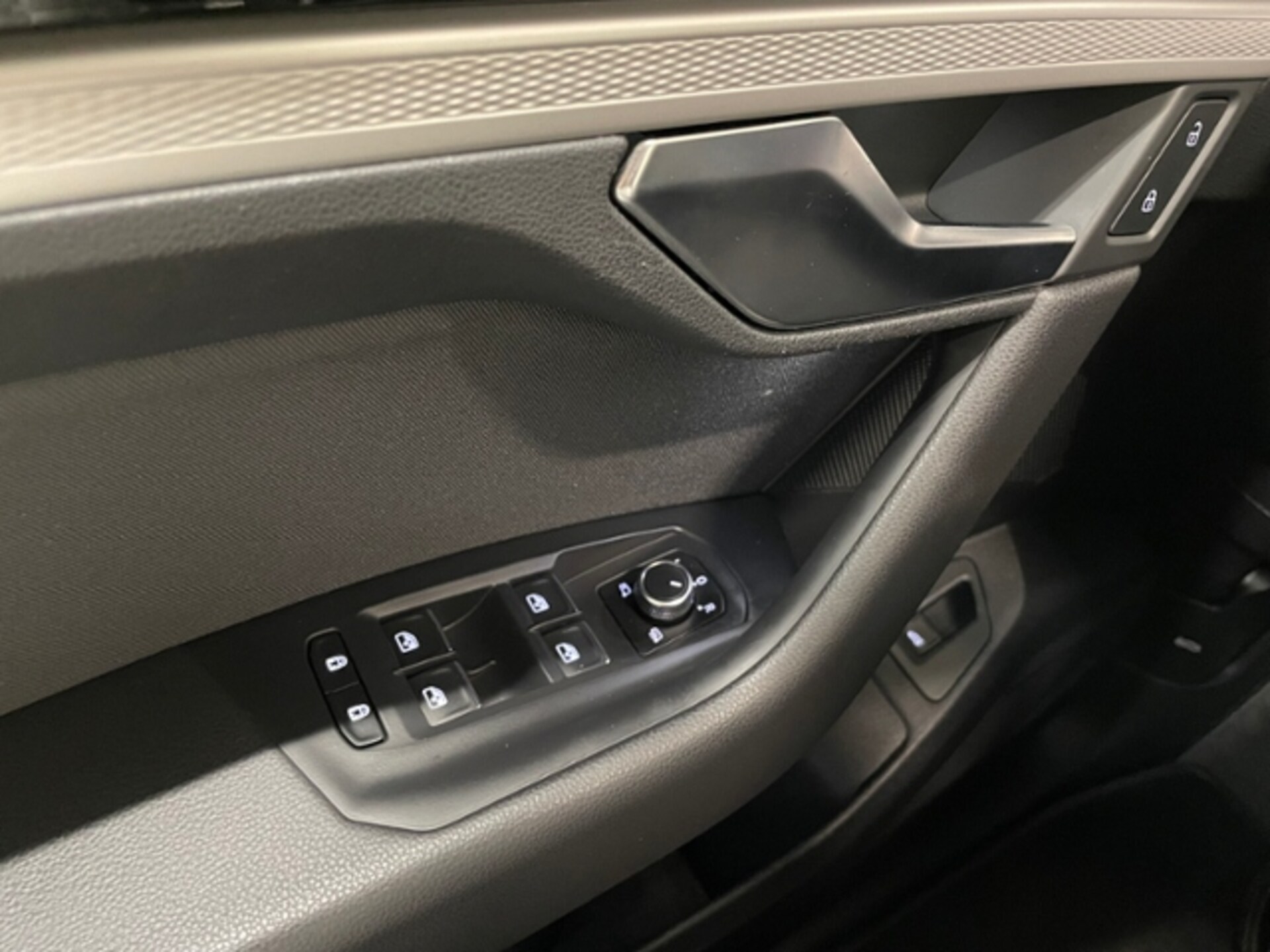Volkswagen Touareg Basis-Modell