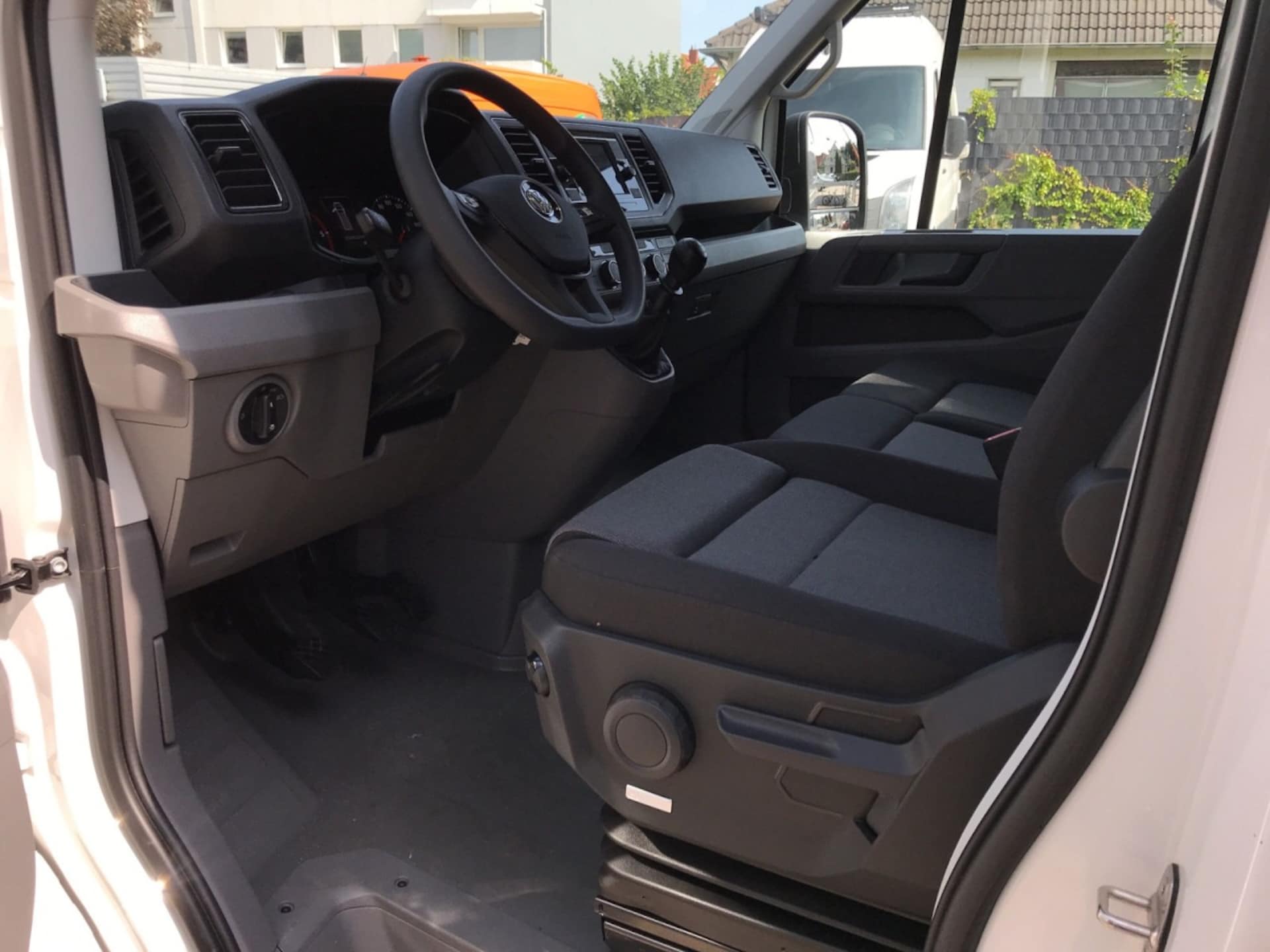 Volkswagen Crafter Kasten mittlerer Radstand